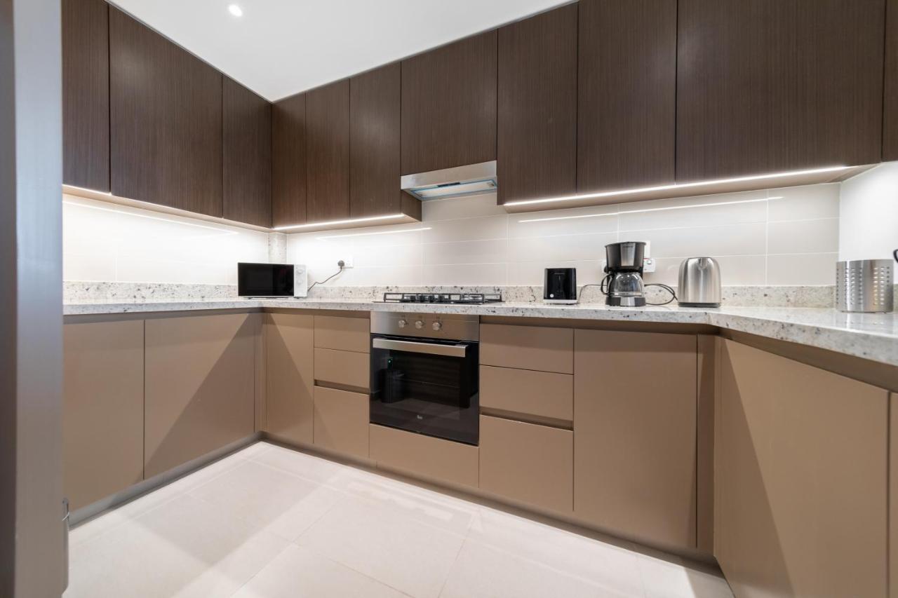 Eden'S Homes & Villas - Blvd Heights Дубай Экстерьер фото